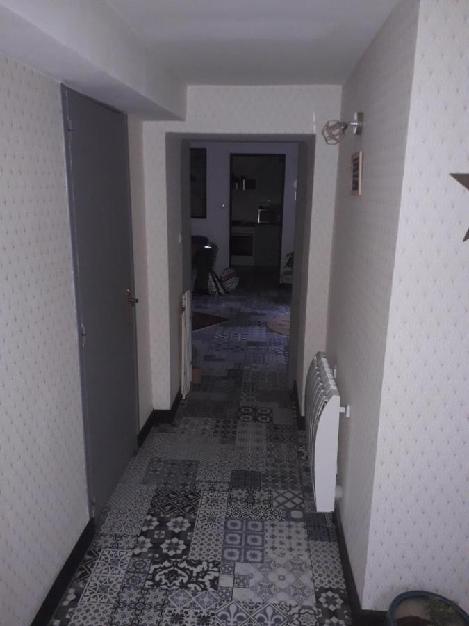 B&B Chambres "Chez Meme Germaine" Caramany Exterior photo
